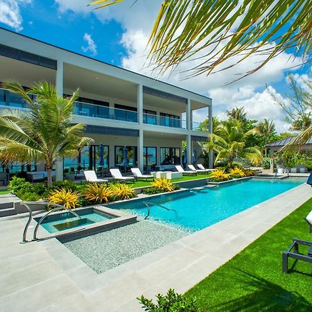 Black Urchin Boutique Resort Bodden Town Exteriör bild